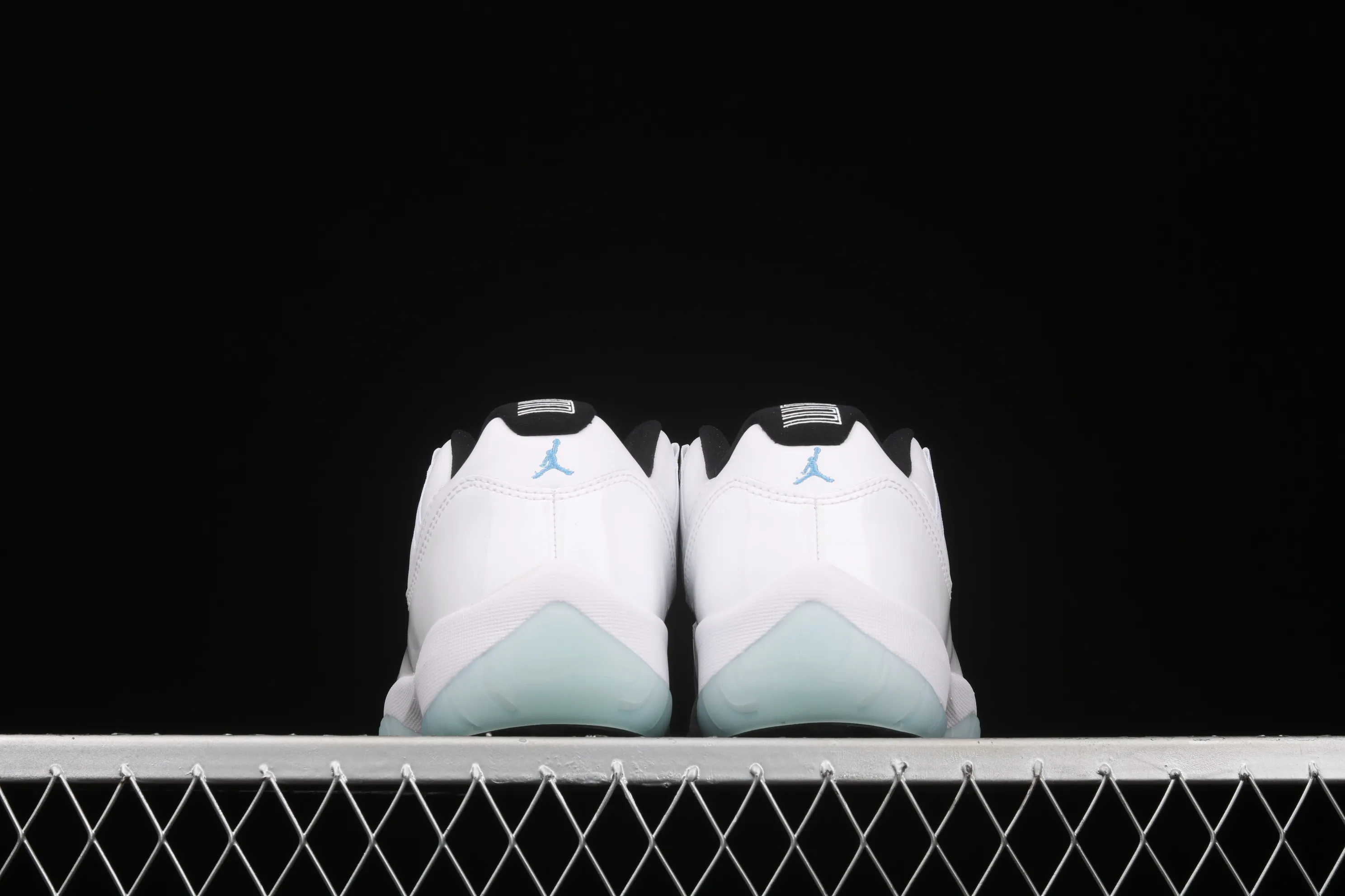 All categories Air Jordan Jordan series basketball shoes Air Jordan 11 Z version Air Jordan 11 Low "Legend Blue" AJ11 Joe 11 low-top legend blue AV2187-117